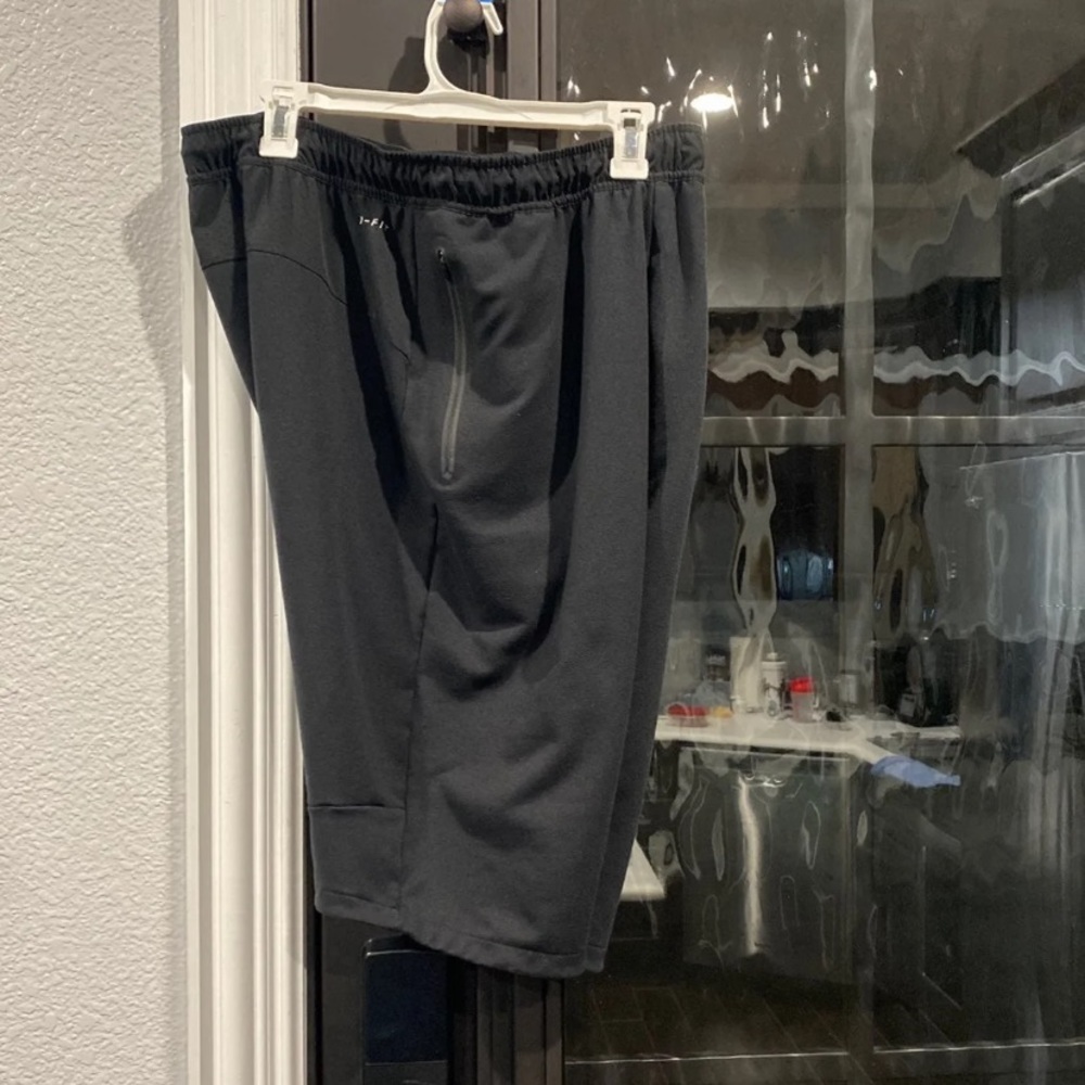 Nike Shorts men’s XL